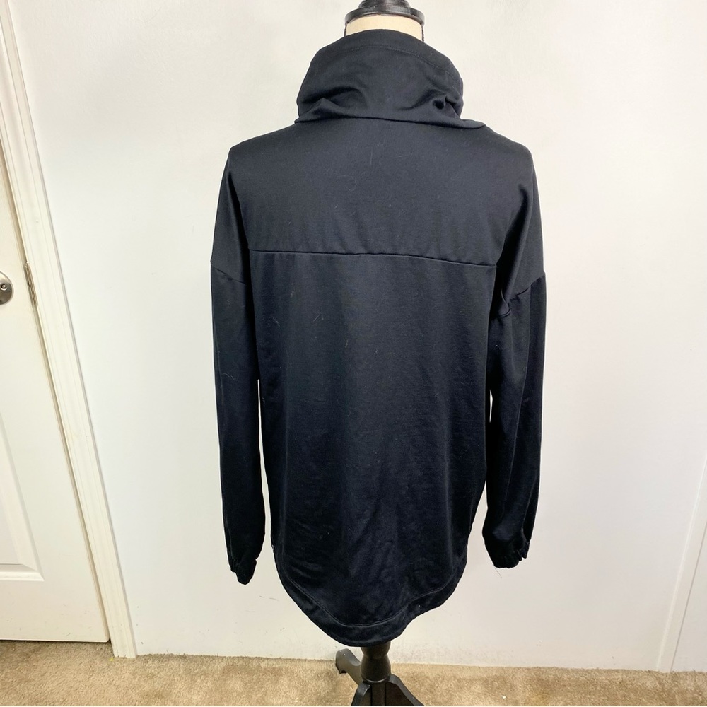 Fabletics Black Europa Pullover Sz M - image 6